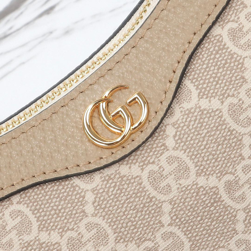 Ivory Chain Mini Shoulder Bag