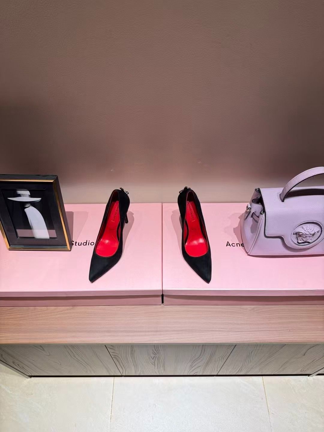 Elegant heels