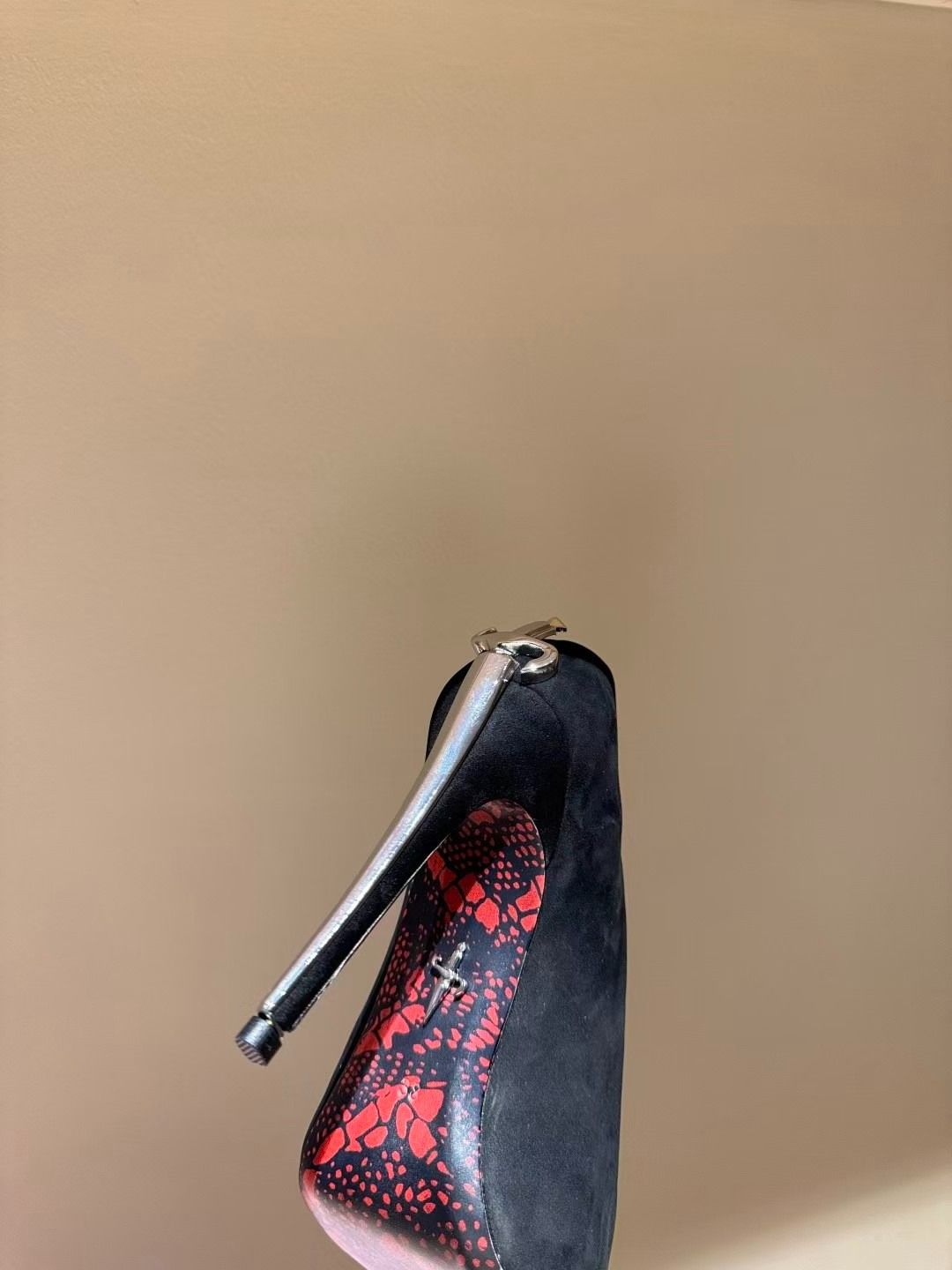 Elegant heels