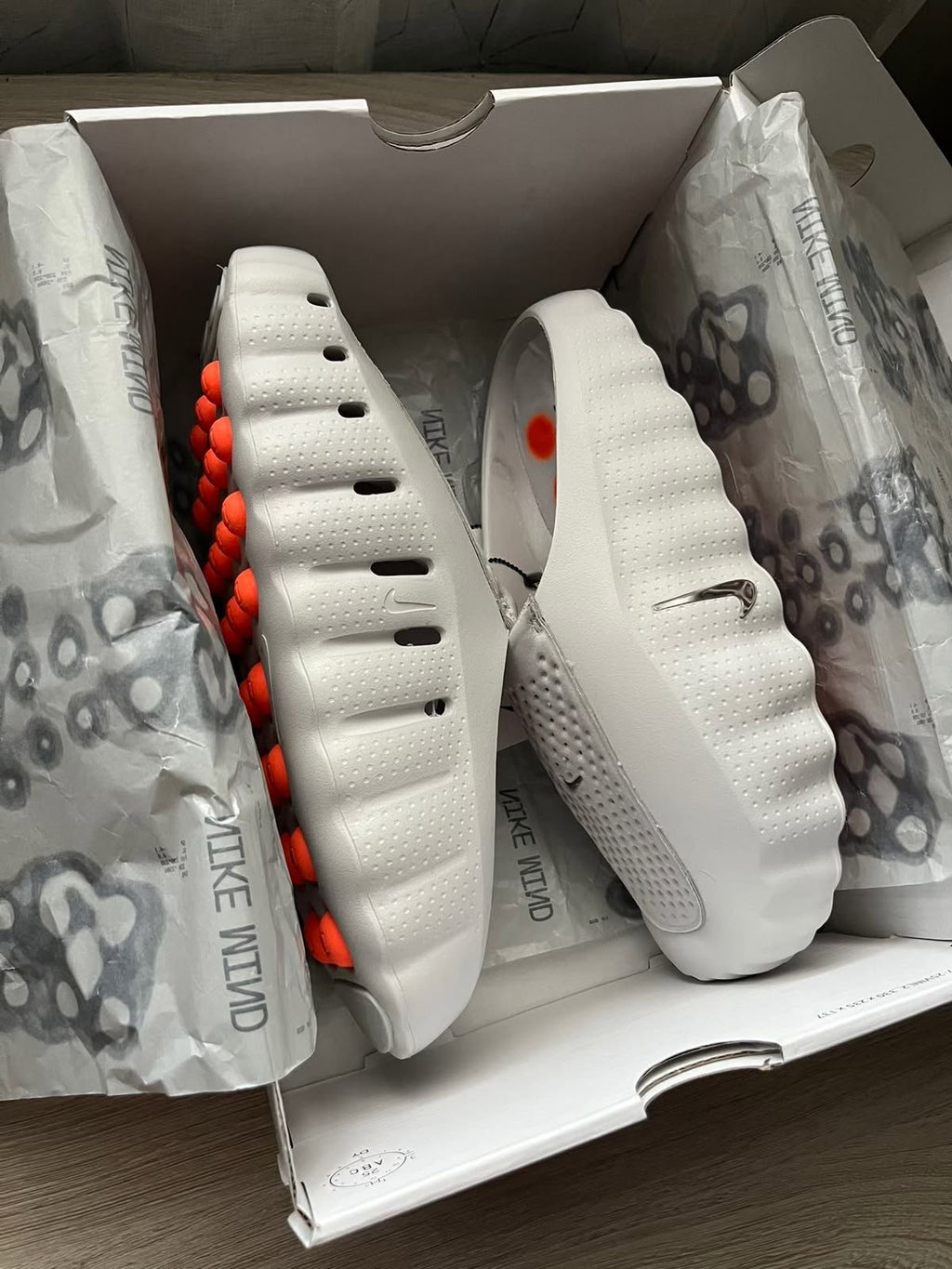 Nk sandals
