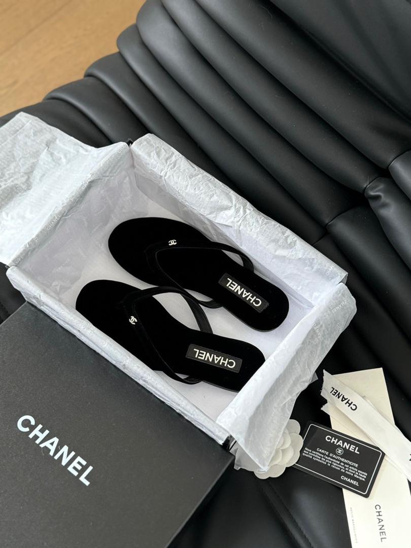 Velvet Minimal Thong Slides