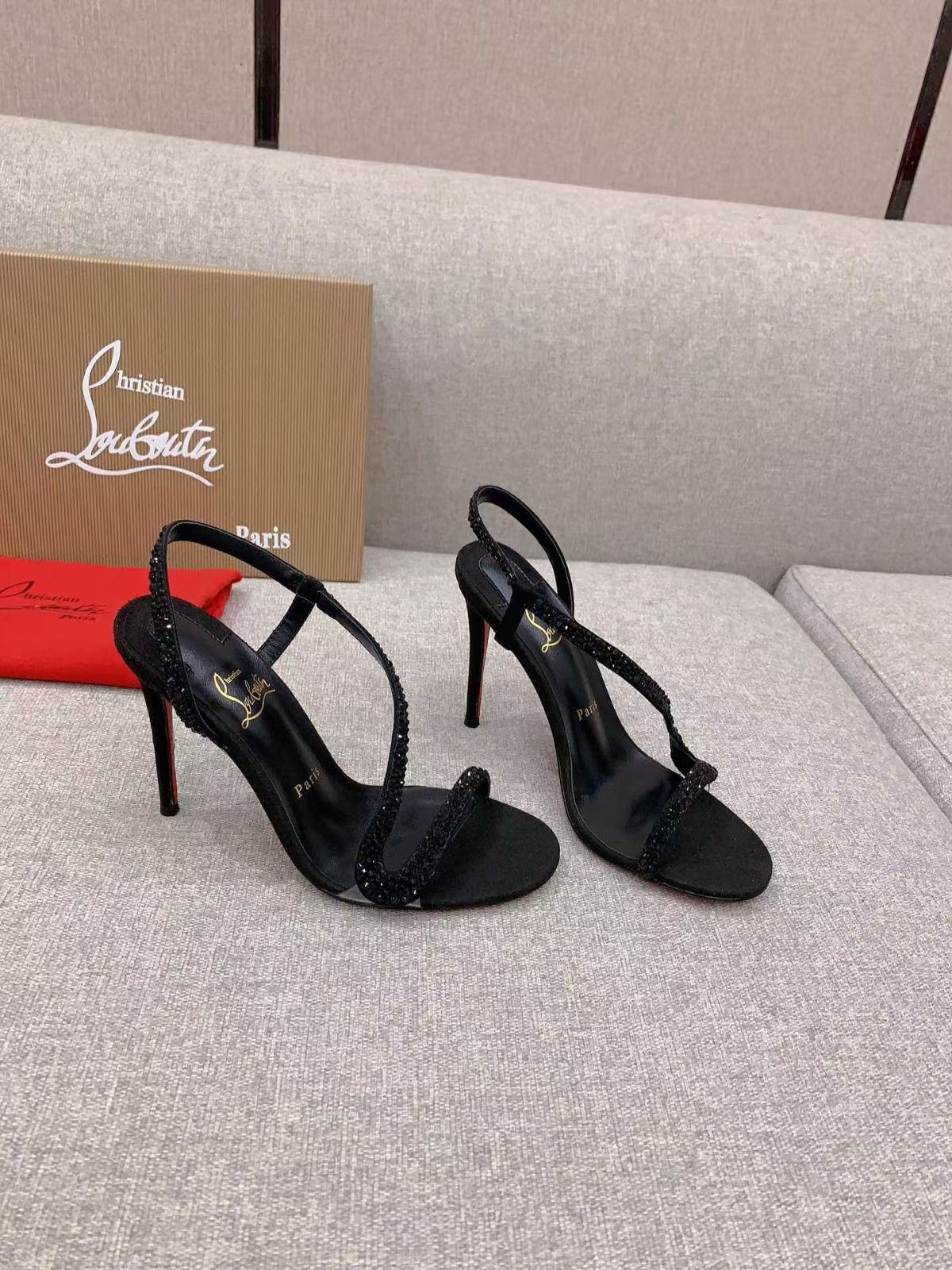 Elegant heels